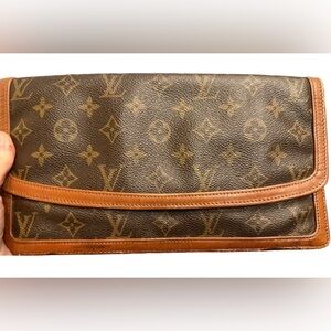 Louis Vuitton Dame Pochette GM clutch